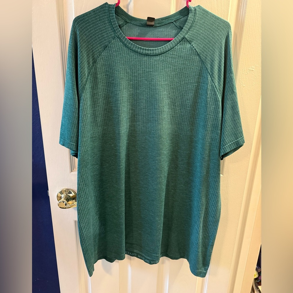 Lululemon Men’s Metal Vent Tech Shirt XXL